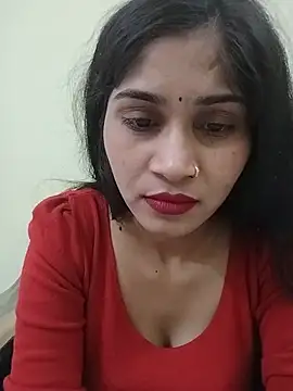 Naughty Kiara  online show from July 28, 3:59 am