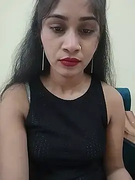 Naughty Kiara  online show from July 24, 3:37 am