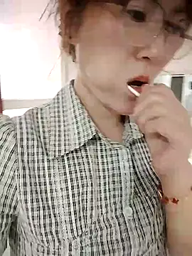 gaoyan880526 online show from June 18, 10:31 am