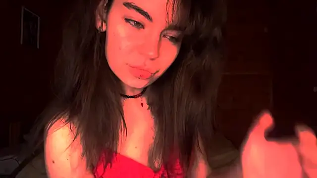 LaceyBatter online show from July 22, 9:05 pm