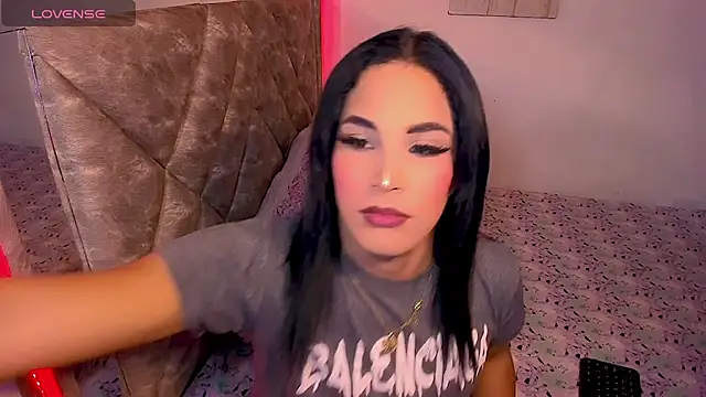 isabellaho1318 online show from July 29, 6:02 am
