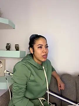 RyleyWest online show from July 28, 4:43 am