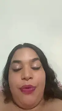isisjhonson777 online show from June 28, 3:57 am