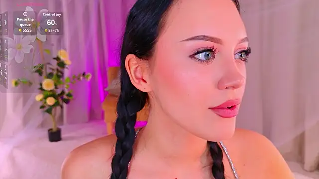Cassadyy online show from July 30, 5:14 pm