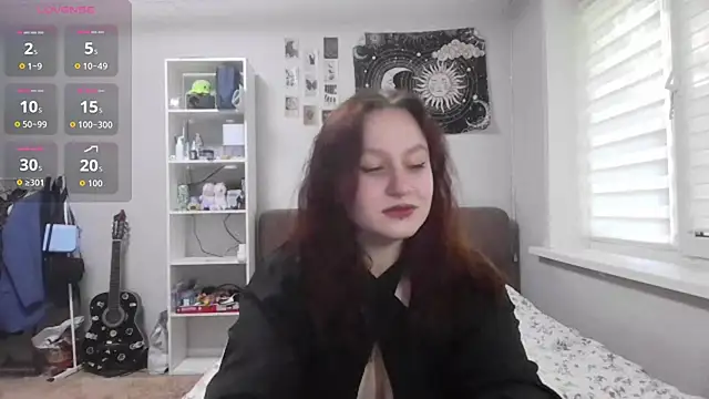 LoiseLovetto online show from July 3, 3:18 pm