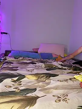 Crazycouplelive  online show from June 9, 9:03 pm