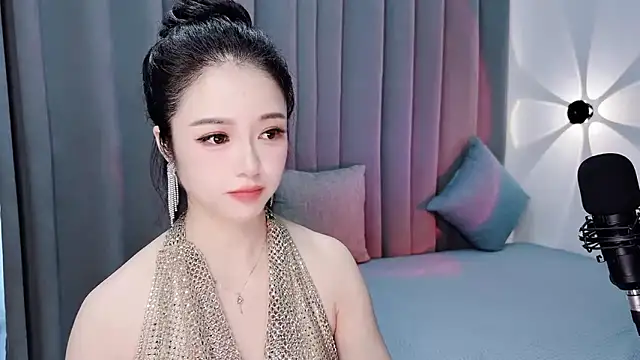 Momo-Wow online show from July 19, 7:54 am