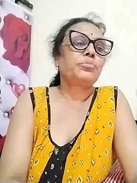 chatterjeesayani567 online show from June 20, 5:27 pm