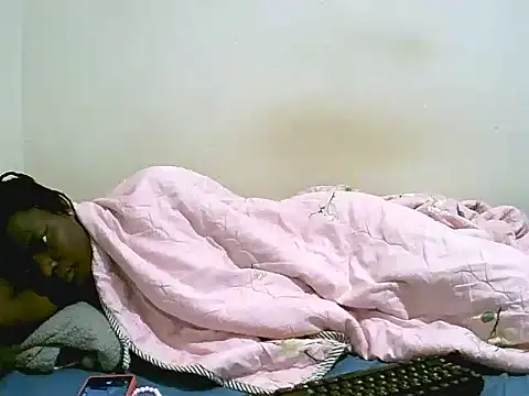 BerryJulie online show from July 24, 3:26 am