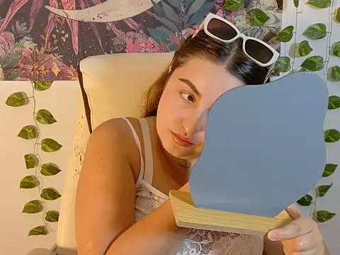 Whitebadangel online show from July 13, 9:26 pm