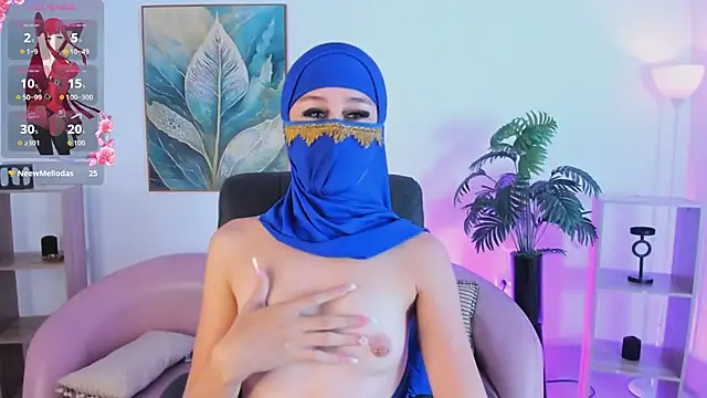Alina Malak online show from June 13, 4:37 pm