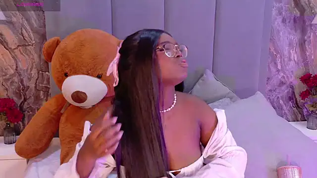 EmiilyLovex online show from July 25, 1:51 pm