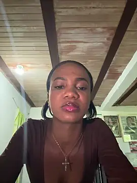 annybrannd1 online show from June 15, 7:36 pm