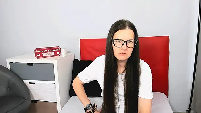 NadiaXlove online show from July 28, 3:21 pm