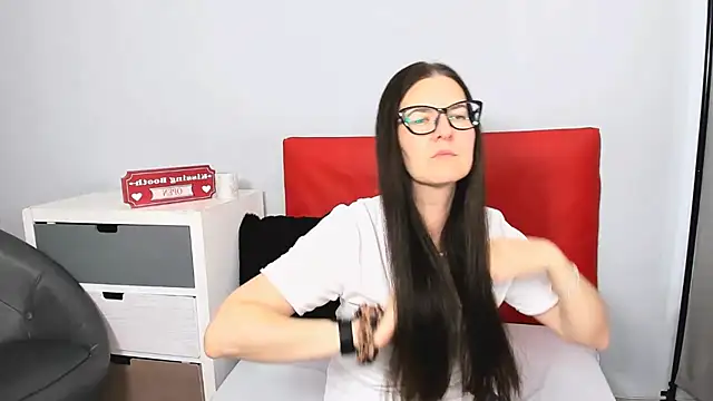 NadiaXlove online show from July 28, 4:39 pm