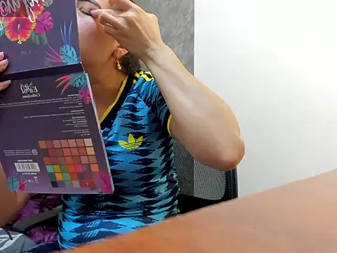 mikaela s3x online show from June 17, 1:23 pm