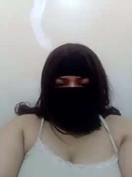 daloua sexy online show from June 7, 11:00 pm
