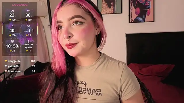Maia Mancini5 online show from July 27, 8:28 pm