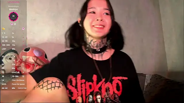 staryrose online show from July 25, 6:26 pm