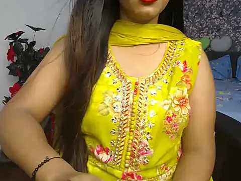 Goddess Ruhii online show from July 10, 11:37 pm