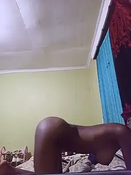 SweetHoney22 online show from June 10, 5:44 pm