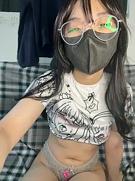 -MinMin  online show from July 24, 9:00 pm