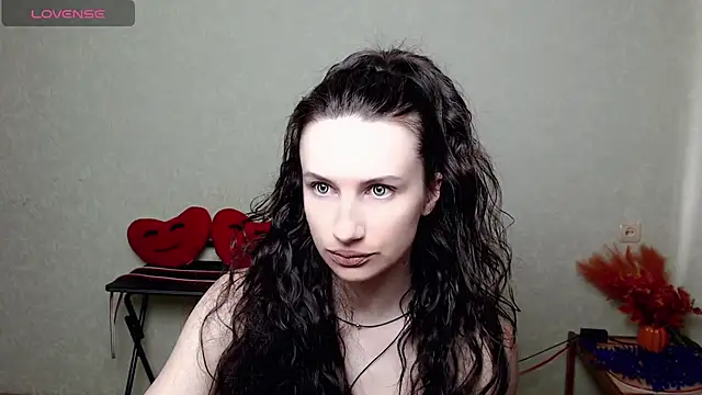 LilithRivi online show from June 13, 2:14 pm