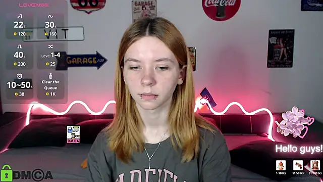 CarolInWonderland online show from June 23, 7:06 am