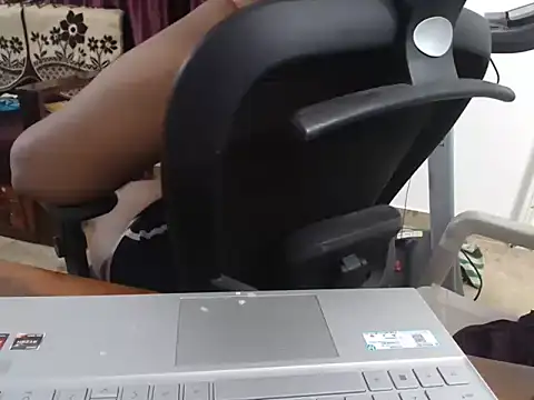 kannada Hotlady online show from July 28, 4:39 pm