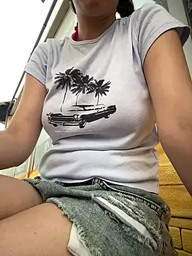 Hiddenleon online show from August 7, 4:36 pm