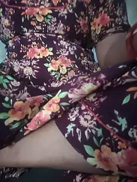 riyana tai online show from June 18, 9:47 am