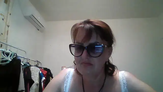 ErikaXShine online show from July 27, 8:17 pm