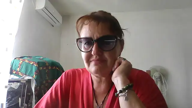 ErikaXShine online show from June 25, 12:07 pm