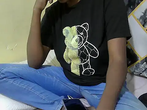 lilmomaa online show from July 25, 6:26 pm