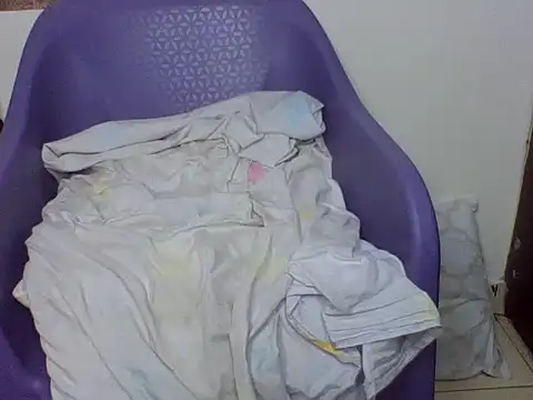 Lovey daisy15 online show from July 25, 2:51 am