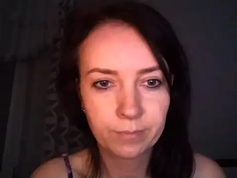 JenniferAlone online show from June 11, 8:27 pm