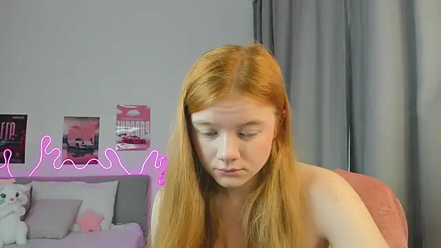 Evie Tomioka online show from July 5, 5:13 am