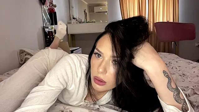 amelialiana online show from July 9, 8:39 am