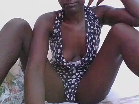 ebonypetite2 online show from July 28, 12:48 pm