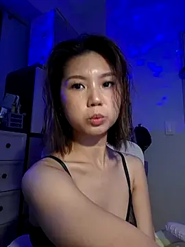 urgrl portia online show from June 18, 10:53 am