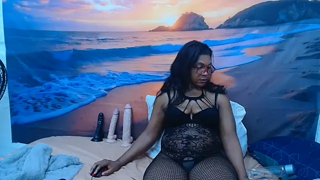 VelvetVixenMilf online show from July 28, 9:03 pm