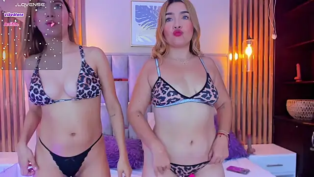 dollblonde19  online show from June 26, 5:47 pm