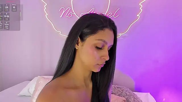 TalianaHernandez online show from July 28, 4:27 pm