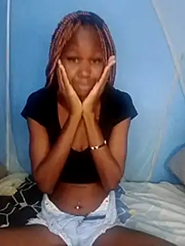 sweettracy13 online show from June 23, 8:45 am