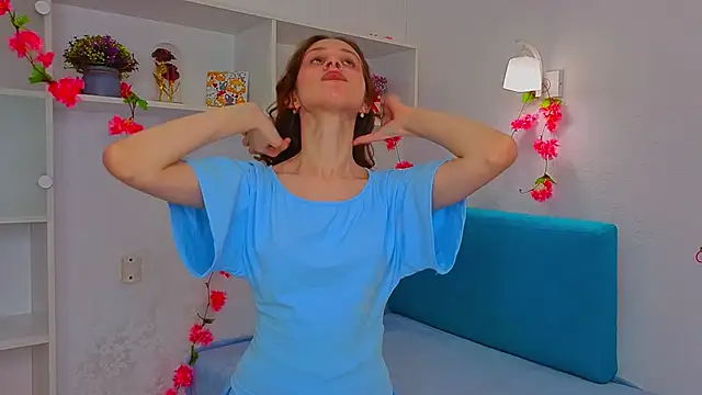 MamieHeidebrecht online show from June 16, 8:04 am