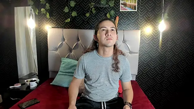 Apolonia eros online show from July 24, 3:37 am