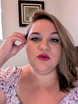 Jonesinjil online show from July 15, 5:39 pm