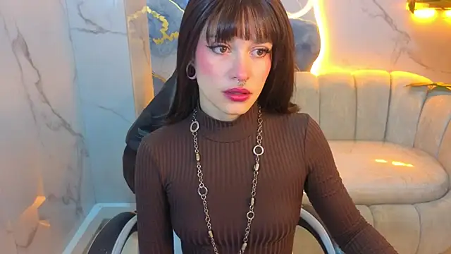 Lily Tx online show from July 12, 12:50 pm
