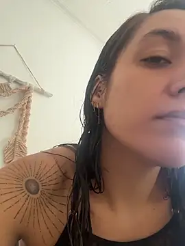 SOPHIA VELMONT online show from June 21, 1:04 pm