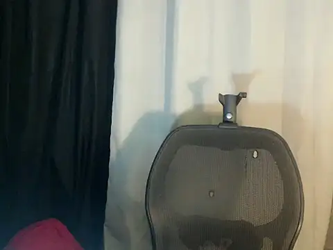 Ms kendilux online show from July 20, 1:24 pm